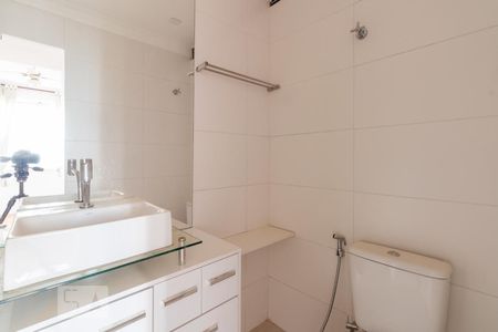Banheiro Suite de apartamento para alugar com 2 quartos, 96m² em Itaim Bibi, São Paulo