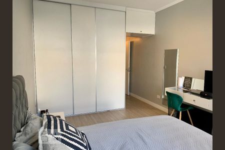 Casa para alugar com 210m², 2 quartos e 2 vagas Casa para alugar com 210m², 2 quartos e 2 vagasSuíte 2