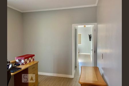 Casa para alugar com 210m², 2 quartos e 2 vagas Casa para alugar com 210m², 2 quartos e 2 vagasEscritório