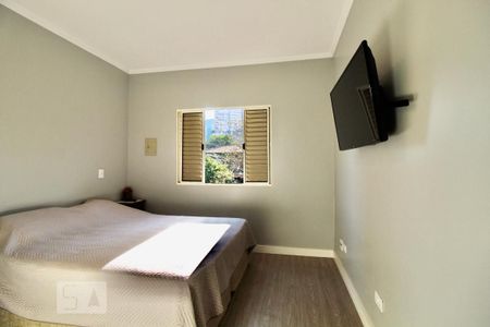 Suíte 1 de casa para alugar com 2 quartos, 210m² em Brooklin Paulista, São Paulo