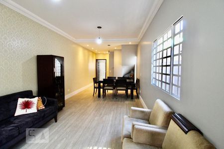 Sala de casa para alugar com 2 quartos, 210m² em Brooklin Paulista, São Paulo