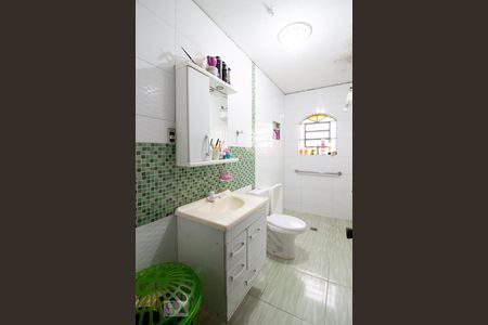 Casa para alugar com 250m², 3 quartos e 4 vagasBanheiro