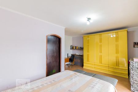 Casa para alugar com 250m², 3 quartos e 4 vagasSuíte