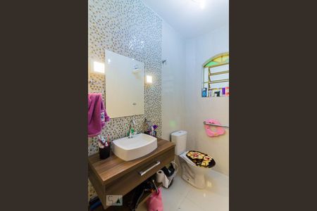 Banheiro de casa para alugar com 3 quartos, 250m² em Vila São Pedro, Guarulhos