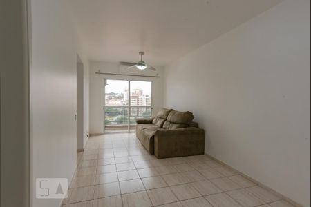 Sala de apartamento para alugar com 3 quartos, 84m² em Vila Lemos, Campinas