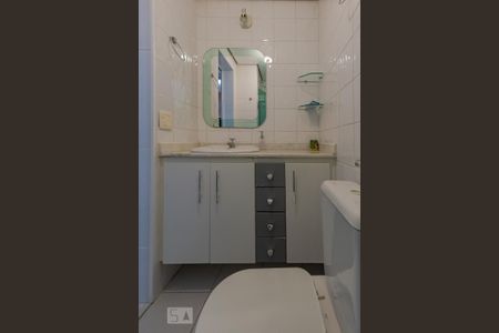 Apartamento para alugar com 84m², 3 quartos e 1 vaga Apartamento para alugar com 84m², 3 quartos e 1 vagaBanheiro