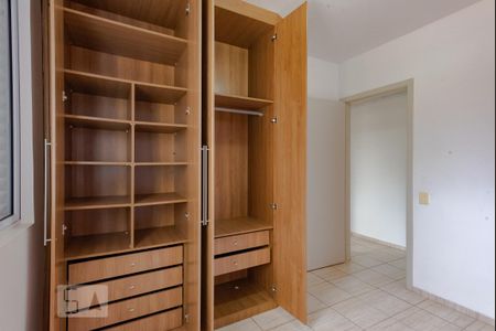 Apartamento para alugar com 84m², 3 quartos e 1 vaga Apartamento para alugar com 84m², 3 quartos e 1 vagaQuarto 1 - Armários