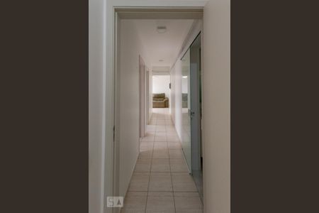 Apartamento para alugar com 84m², 3 quartos e 1 vaga Apartamento para alugar com 84m², 3 quartos e 1 vagaCorredor