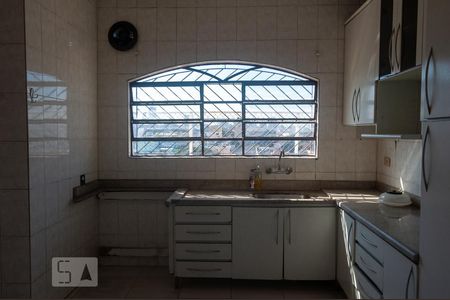 Casa à venda com 160m², 3 quartos e 2 vagasCozinha