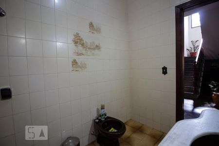 Casa à venda com 360m², 4 quartos e 4 vagas Casa à venda com 360m², 4 quartos e 4 vagasLavabo
