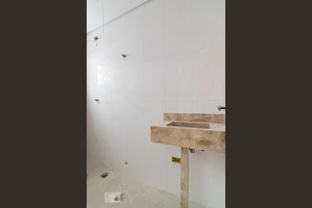 Banheiro da Suíte de apartamento à venda com 3 quartos, 70m² em Vila Curuca, Santo André