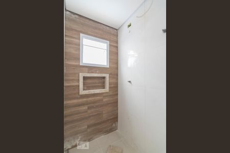 Apartamento à venda com 70m², 3 quartos e 2 vagas Apartamento à venda com 70m², 3 quartos e 2 vagasBanheiro da Suíte