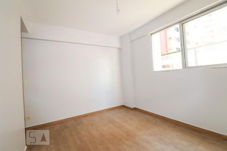 Quarto 1 de apartamento para alugar com 2 quartos, 53m² em Setor Bueno, Goiânia