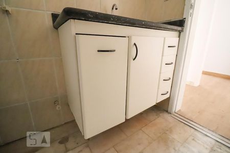 Apartamento para alugar com 53m², 2 quartos e sem vagaBanheiro