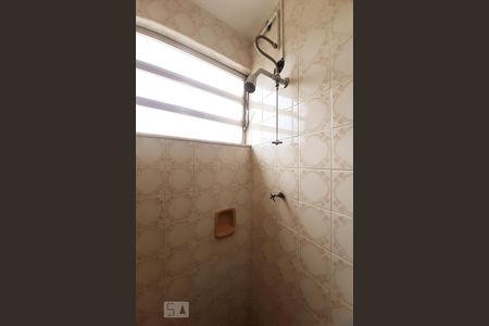 Apartamento à venda com 55m², 2 quartos e 1 vagaBanheiro Social