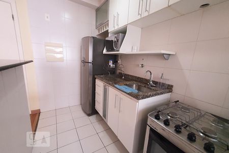 Apartamento para alugar com 54m², 2 quartos e 2 vagas Apartamento para alugar com 54m², 2 quartos e 2 vagasCozinha