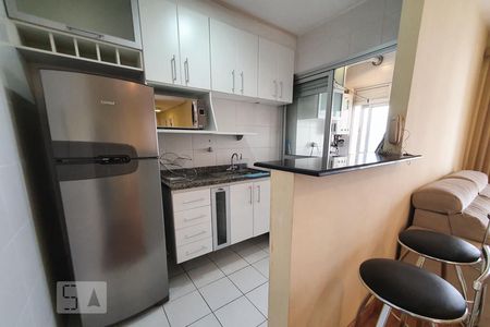 Apartamento para alugar com 54m², 2 quartos e 2 vagas Apartamento para alugar com 54m², 2 quartos e 2 vagasCozinha