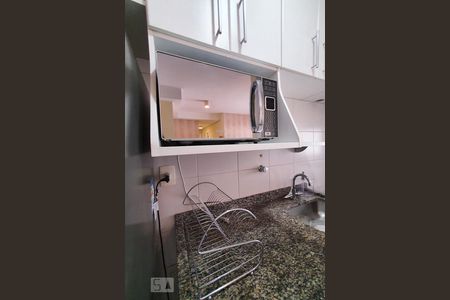 Apartamento para alugar com 54m², 2 quartos e 2 vagas Apartamento para alugar com 54m², 2 quartos e 2 vagasCozinha