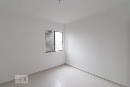 Quarto 1 de apartamento para alugar com 2 quartos, 50m² em Vila Marieta, São Paulo