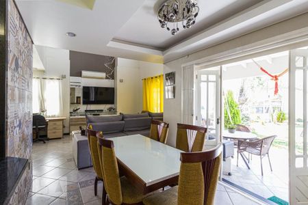 Casa à venda com 267m², 4 quartos e 2 vagasSala de Jantar