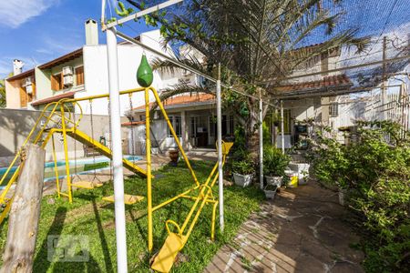 Casa à venda com 267m², 4 quartos e 2 vagasPlayground