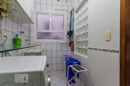 Casa à venda com 267m², 4 quartos e 2 vagasLavanderia