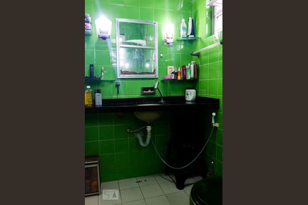 Banheiro Suíte de casa para alugar com 4 quartos, 350m² em Tamarineira, Recife