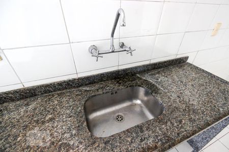 Apartamento para alugar com 64m², 2 quartos e 1 vaga Apartamento para alugar com 64m², 2 quartos e 1 vagaPia - Cozinha