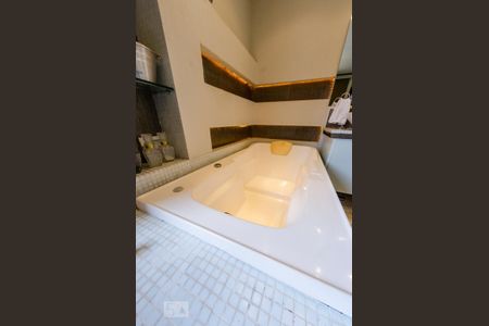 Apartamento para alugar com 86m², 2 quartos e 1 vagaBanheiro da Suíte