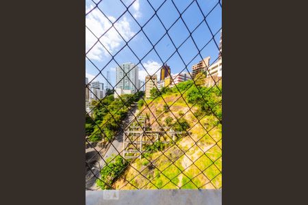 Apartamento para alugar com 86m², 2 quartos e 1 vagaQuarto - Vista