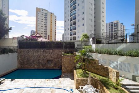 Apartamento à venda com 340m², 4 quartos e 4 vagas Apartamento à venda com 340m², 4 quartos e 4 vagasVista da Varanda da Suíte 2