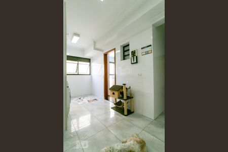 Apartamento à venda com 340m², 4 quartos e 4 vagas Apartamento à venda com 340m², 4 quartos e 4 vagasÁrea de Serviço