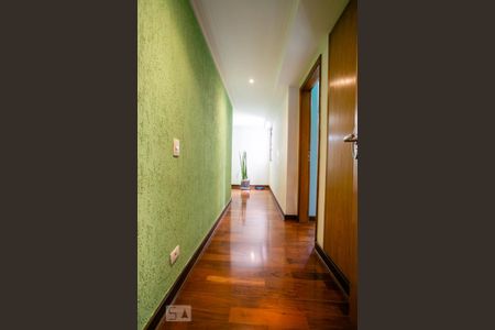 Apartamento à venda com 340m², 4 quartos e 4 vagas Apartamento à venda com 340m², 4 quartos e 4 vagasCorredor