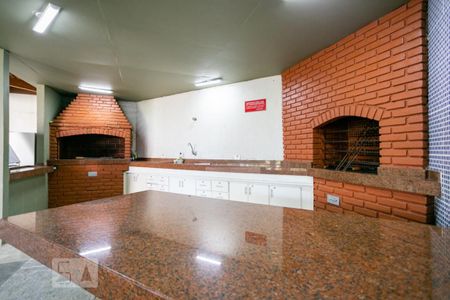 Apartamento à venda com 340m², 4 quartos e 4 vagas Apartamento à venda com 340m², 4 quartos e 4 vagasÁrea comum - Churrasqueira