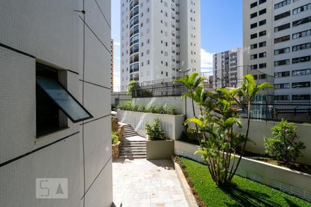 Apartamento à venda com 340m², 4 quartos e 4 vagas Apartamento à venda com 340m², 4 quartos e 4 vagasVista da Varanda da Suíte 4