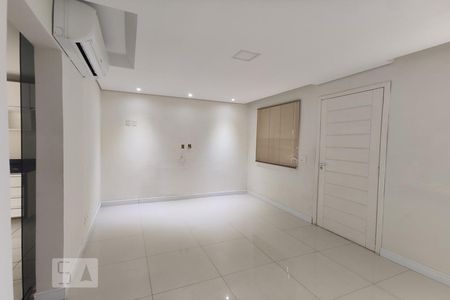 Casa de condomínio à venda com 78m², 3 quartos e 2 vagasSala de Estar