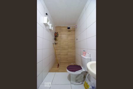 Casa à venda com 172m², 4 quartos e 2 vagasBanheiro 3