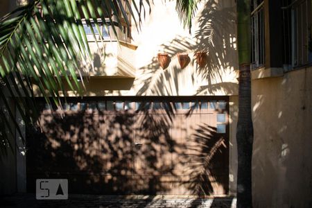 Casa para alugar com 224m², 4 quartos e 2 vagasFachada