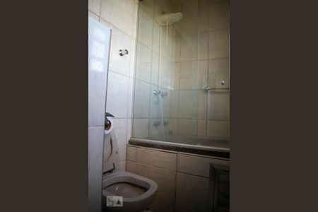 Casa para alugar com 224m², 4 quartos e 2 vagasBanheiro Suíte
