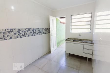 Casa para alugar com 90m², 2 quartos e 1 vaga Casa para alugar com 90m², 2 quartos e 1 vagaCozinha