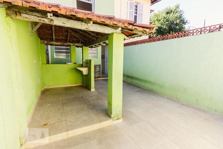 Casa para alugar com 90m², 2 quartos e 1 vaga Casa para alugar com 90m², 2 quartos e 1 vagaQuintal