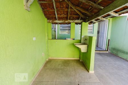 Casa para alugar com 90m², 2 quartos e 1 vaga Casa para alugar com 90m², 2 quartos e 1 vagaLavanderia
