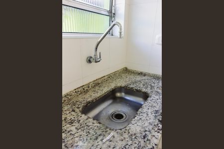 Casa para alugar com 90m², 2 quartos e 1 vaga Casa para alugar com 90m², 2 quartos e 1 vagaCozinha Pia