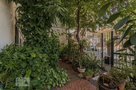 Casa à venda com 147m², 3 quartos e 3 vagasPátio