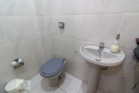 Apartamento à venda com 220m², 3 quartos e 1 vagaBanheiro de Serviço