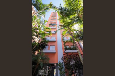 Apartamento à venda com 57m², 2 quartos e 1 vagaFachada