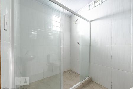 Studio para alugar com 30m², 1 quarto e sem vaga Studio para alugar com 30m², 1 quarto e sem vagaBanheiro