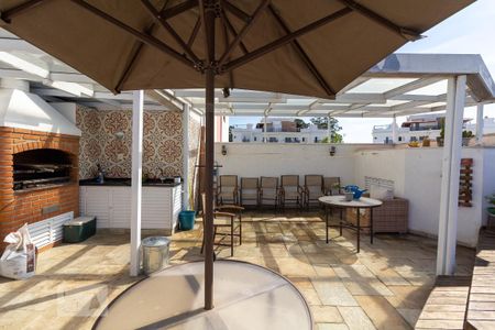 Apartamento à venda com 216m², 4 quartos e 3 vagasChurrasqueira