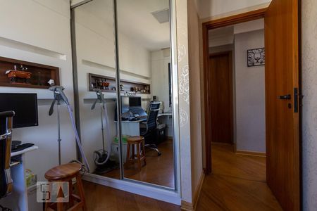 Apartamento à venda com 216m², 4 quartos e 3 vagasQuarto 1