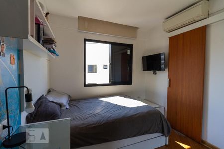Apartamento à venda com 216m², 4 quartos e 3 vagasQuarto 3 - Suíte